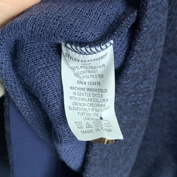 Brea Canyon Navy Blue Button Cardigan Sweater Size Medium NWT - Picture 4 of 4
